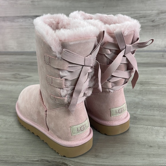 Metallic Pink Ugg Boots With Bows UGG CLASSIC MINI BAILEY BOW II